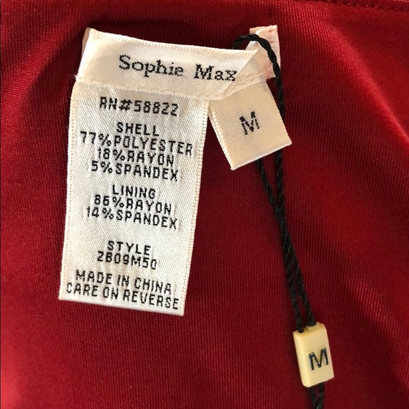 Sophie Max - Red Dress - NWT - size Medium - Picture 4 of 4